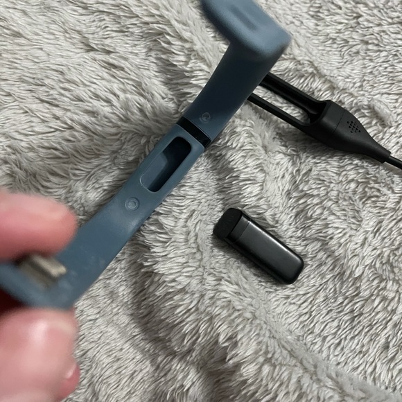 Fitbit Tracker - Picture 2 of 5